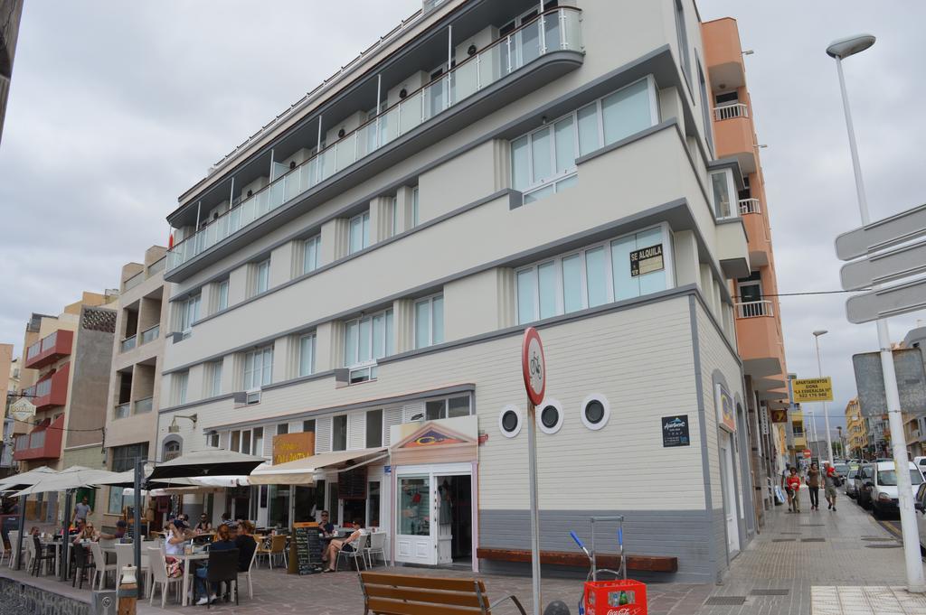 Edificio Playa Chica Lejlighed El Médano Eksteriør billede