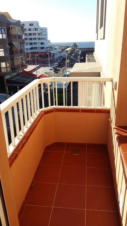 Edificio Playa Chica Lejlighed El Médano Eksteriør billede